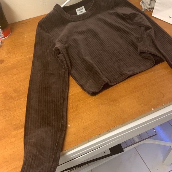 Aritzia suri mocha brown top - Picture 4 of 6